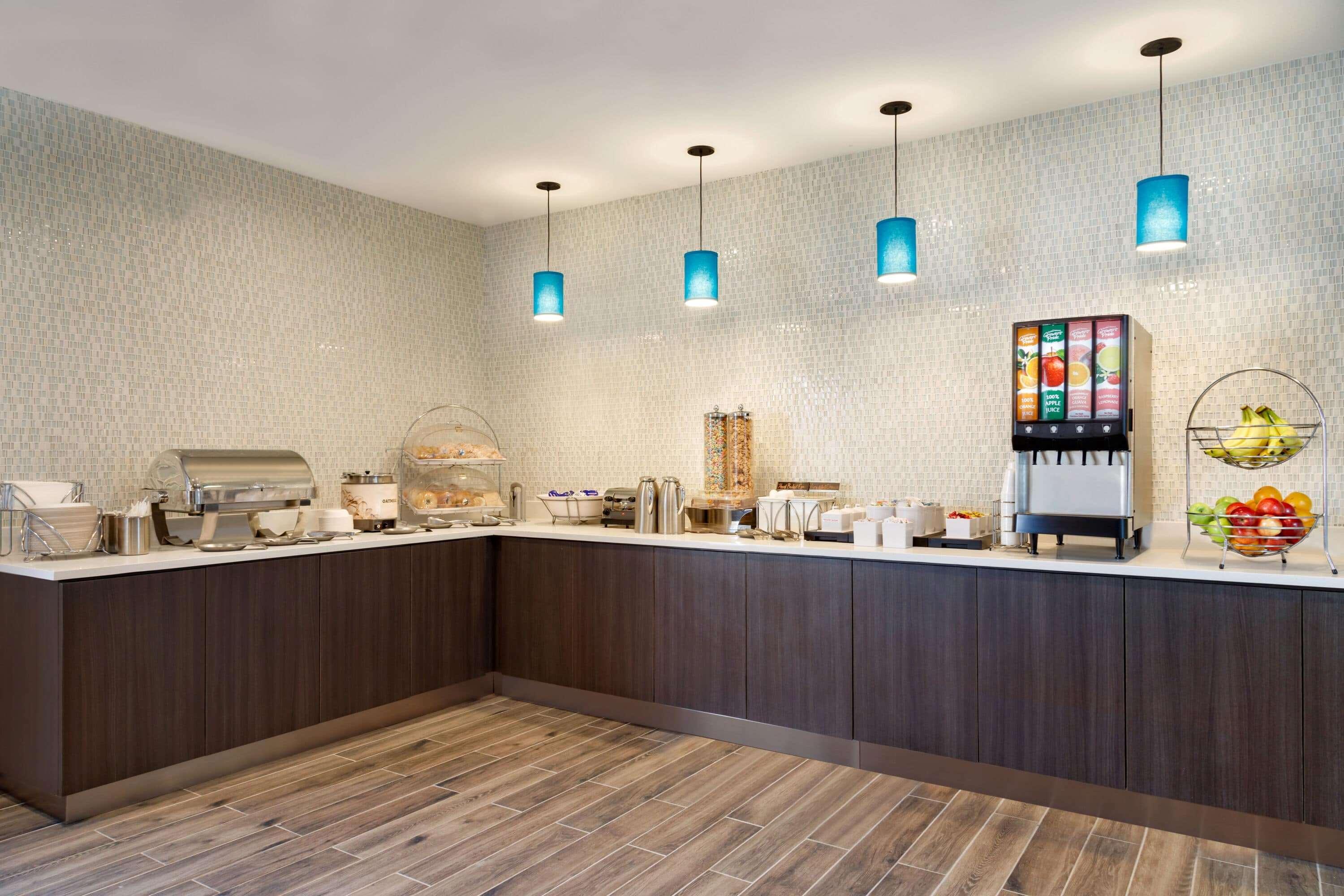 La Quinta Inn & Suites By Wyndham St Louis Route 66 Windsor Springs Buitenkant foto