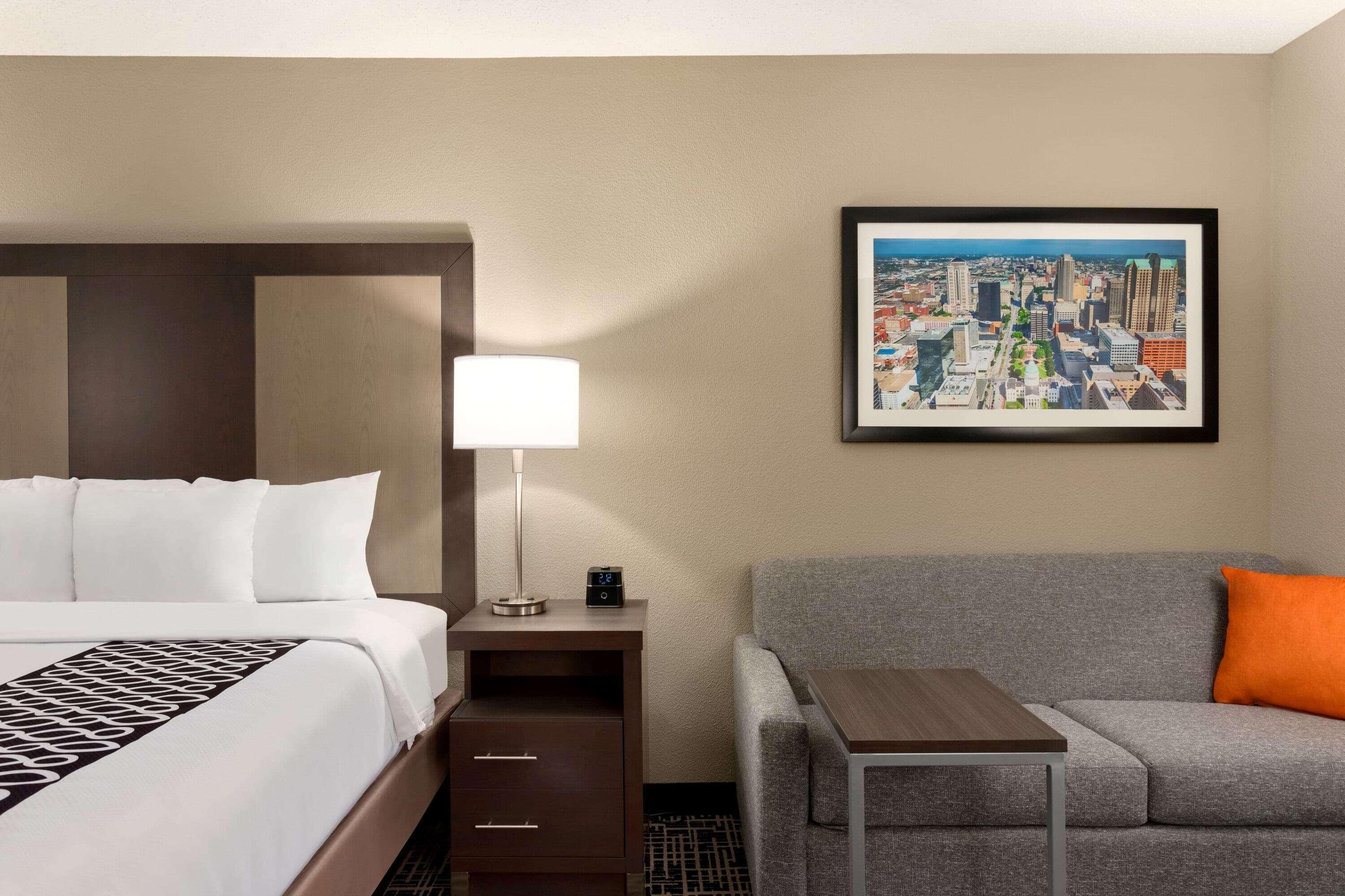 La Quinta Inn & Suites By Wyndham St Louis Route 66 Windsor Springs Buitenkant foto