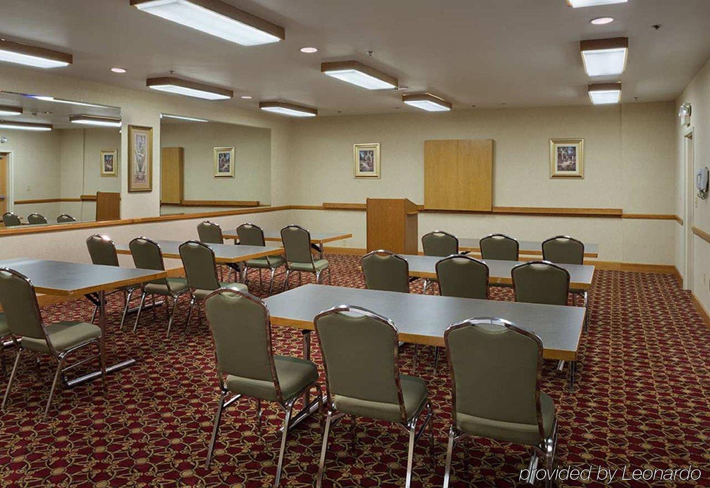 La Quinta Inn & Suites By Wyndham St Louis Route 66 Windsor Springs Buitenkant foto